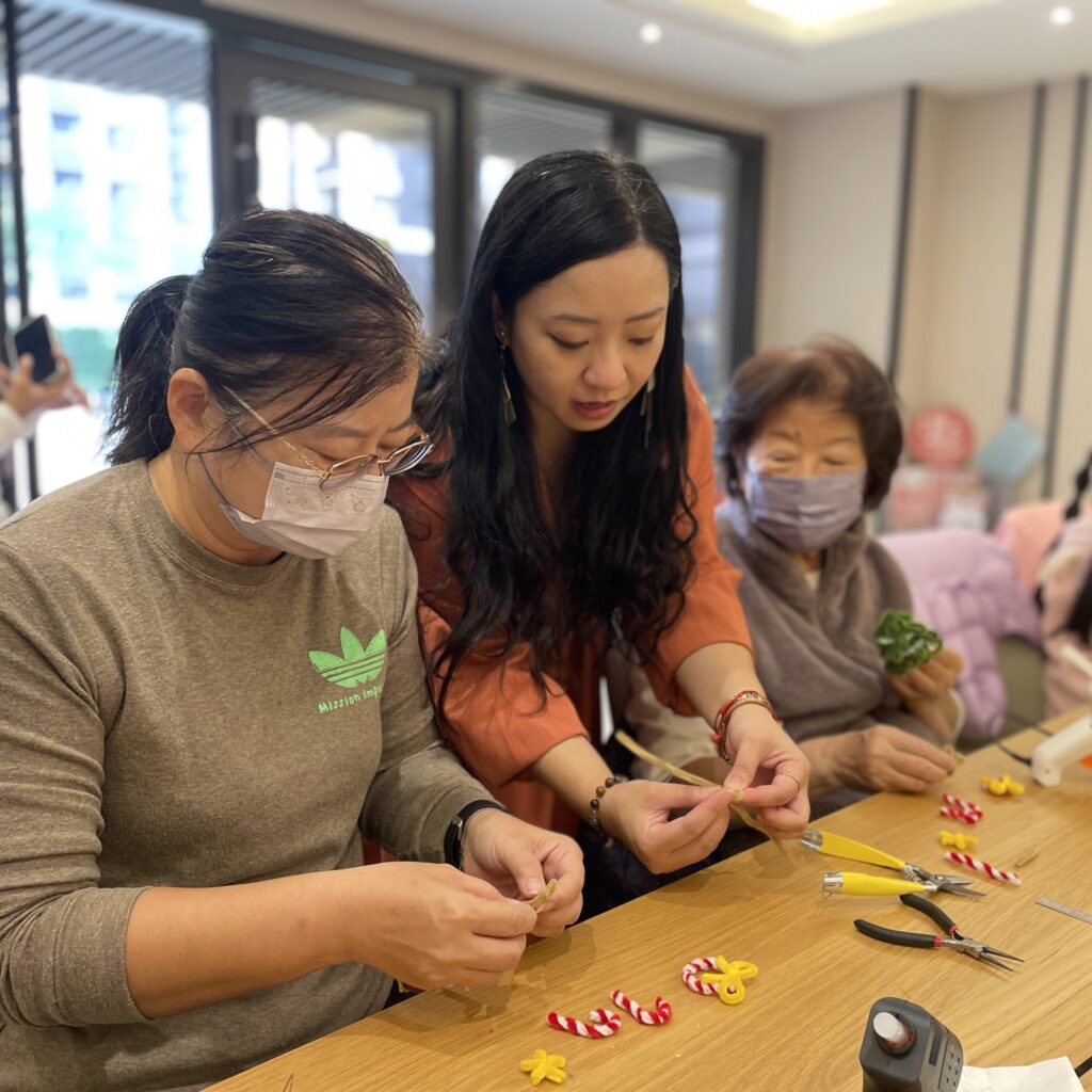 若有齊事 台南手作教室 台南捏塑教室 台南藝術工作室 台南畫室 何若齊 用雙手創造奇蹟