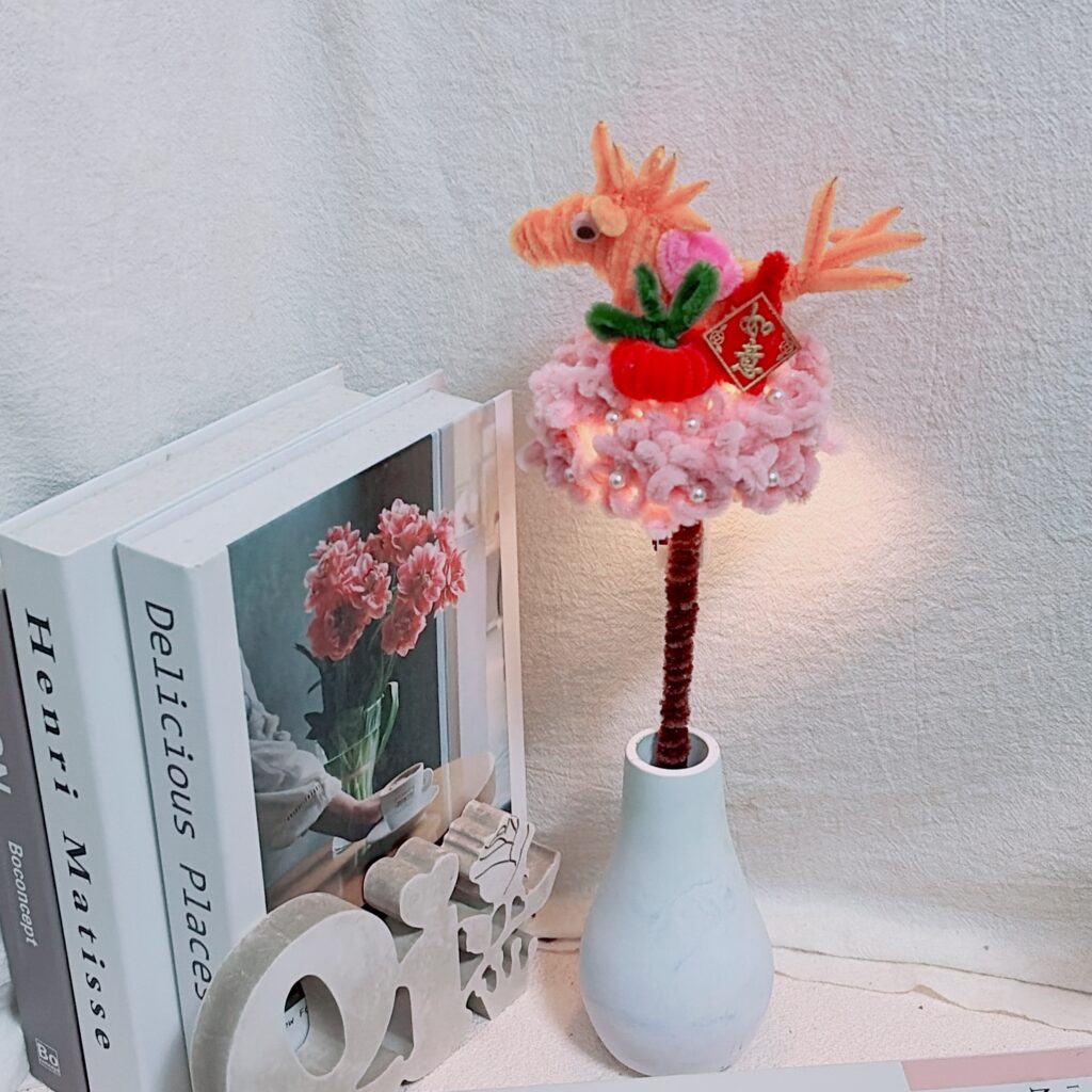 若有齊事 藝術輔療 藝術創伴 創伴師 毛根手作 台南手作教室 台南捏塑教室 台南畫室 何若齊 用雙手創造奇蹟